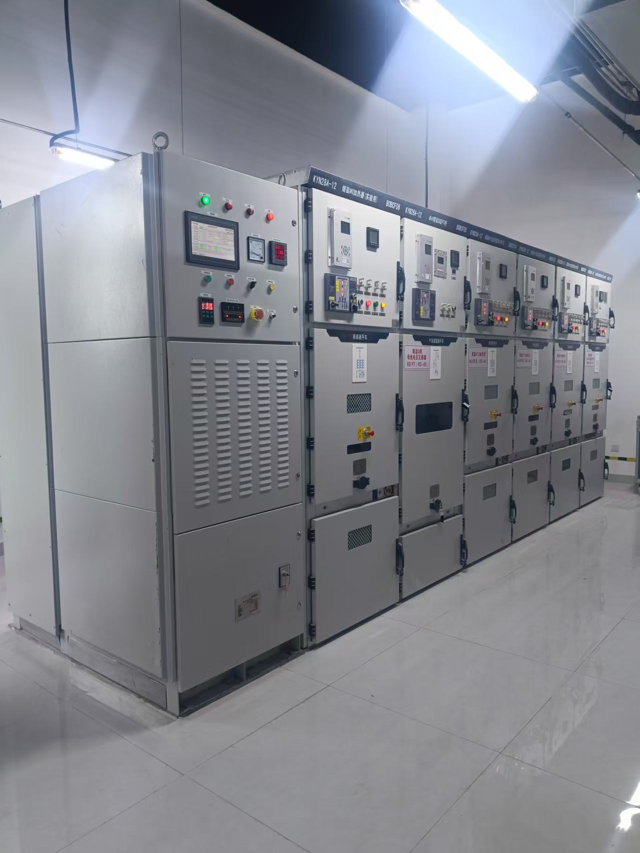 迈斯威尔助力中国首台6KV高压直驱熔盐储能加热电源成功投运，亮相CCTV-13！